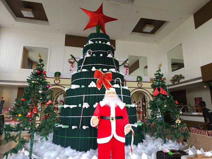 A Luxurious Christmas Stay with Amazing Breakfast