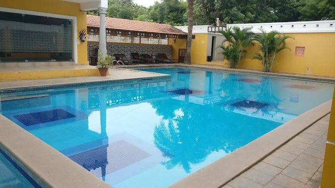 Swimming pool review at Poppys Olive De Villa Pondicherry