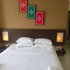 Vinayaga by Poppys Rameswaram hotel exterior with parking facility