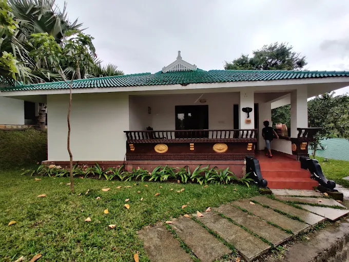 Elegant Interiors and Thoughtful Service