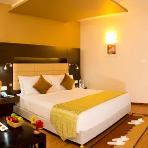 Premium luxury hotel room and guest services at Poppys Hotel Madurai